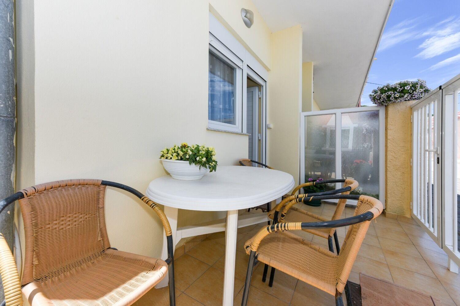 Apartments Kolt - 15M From Sea Kali Dış mekan fotoğraf